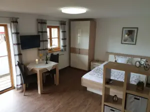 Ferienwohnung-Fraueninsel-3
